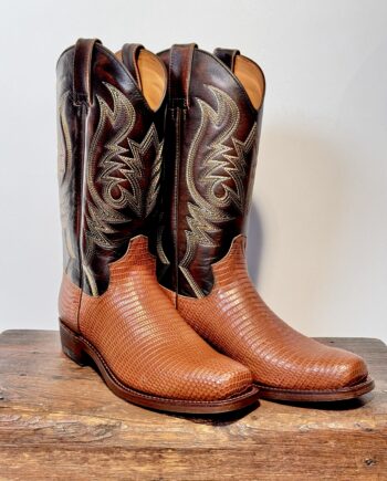 Flot langskaftet brun bikerstøvle model No.1 Cowboy, i lækreste firben og okselæder.