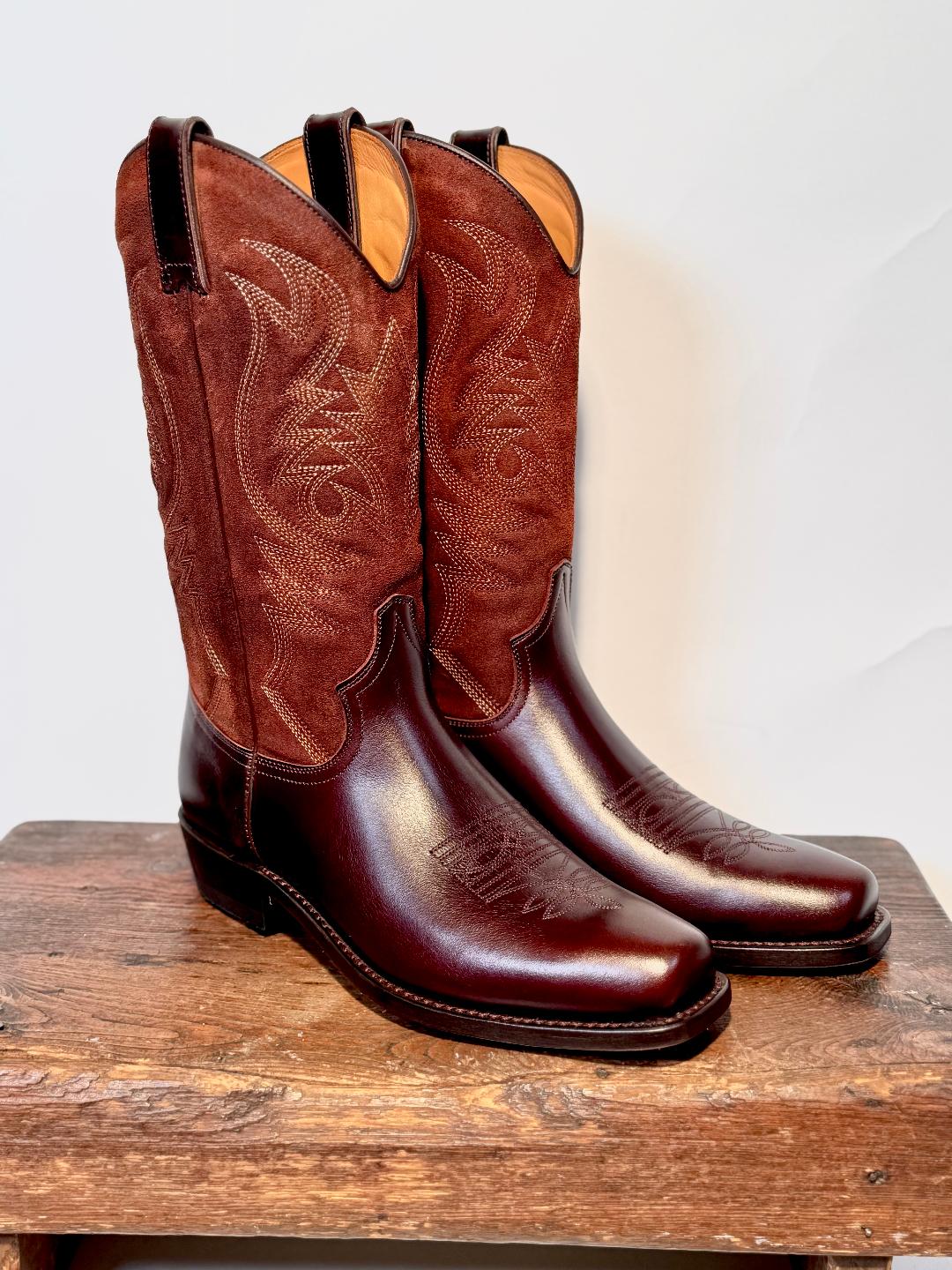 No.1 chestnut med farvet skaft, så det matcher foden.